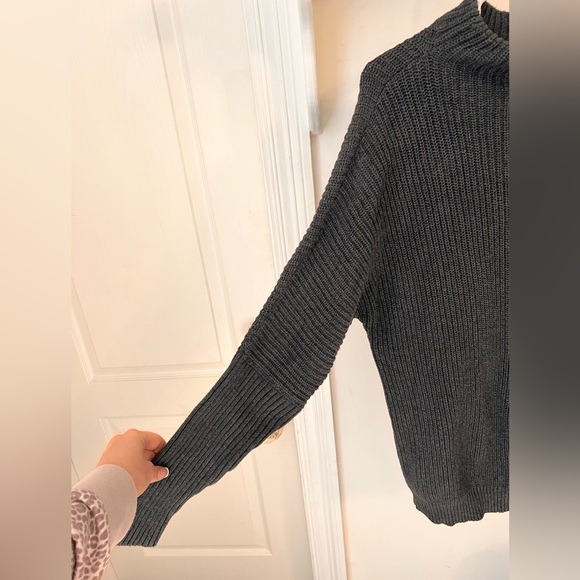 FINAL PRICE John Mark Asymmetrical Sweater - Picture 4 of 6